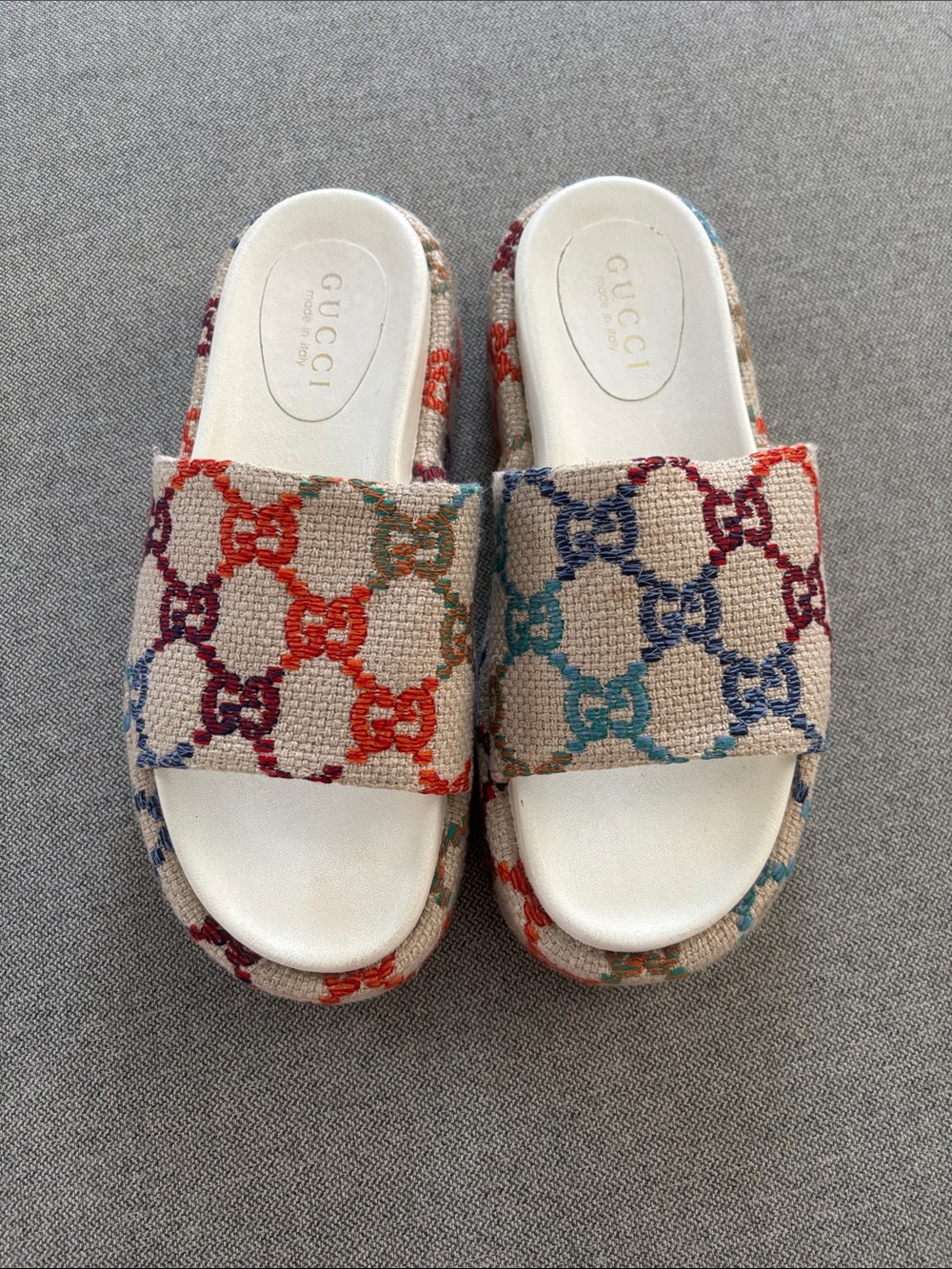 Gucci Cream Multicolor GG Canvas Platform Slide Mules - Picture 2 of 12